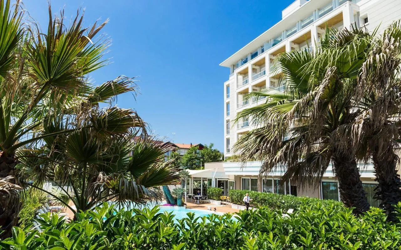 ****  Hotel Ambasciatori Riccione Italy